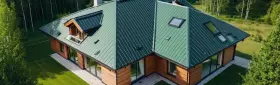 Кровельные лестницы и переходные мостики для безопасного доступа